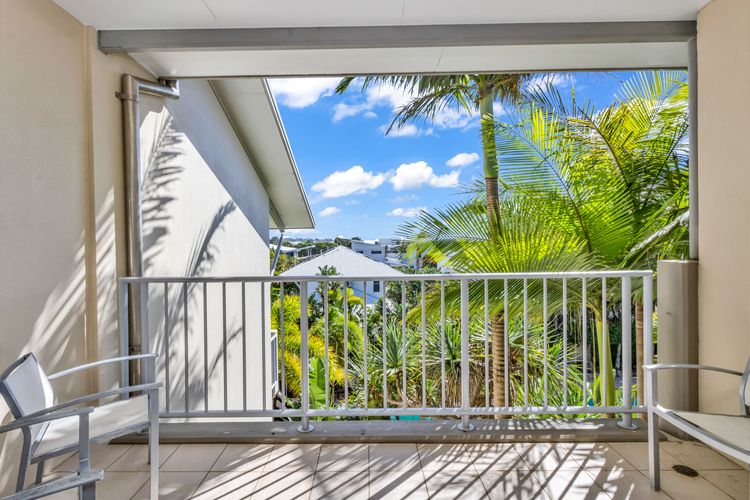 Luxury Apartment 1310 at Bells Boulevard