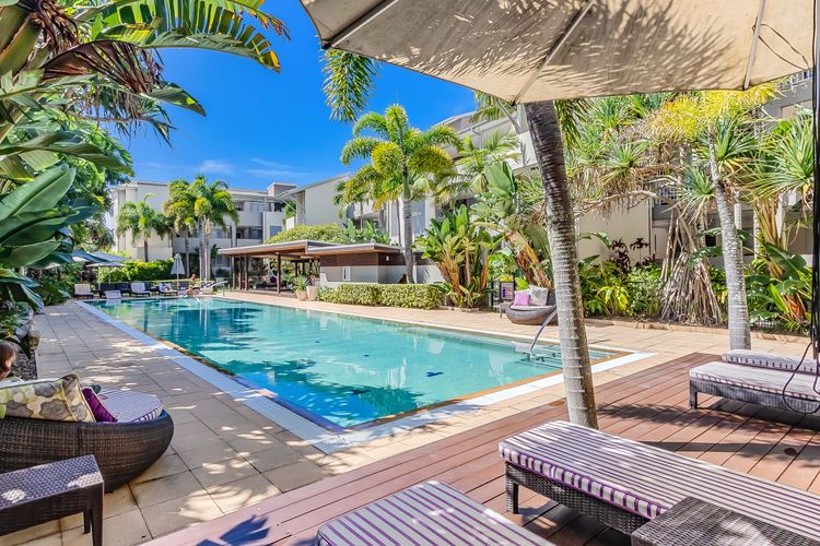 Luxury Apartment 1310 at Bells Boulevard