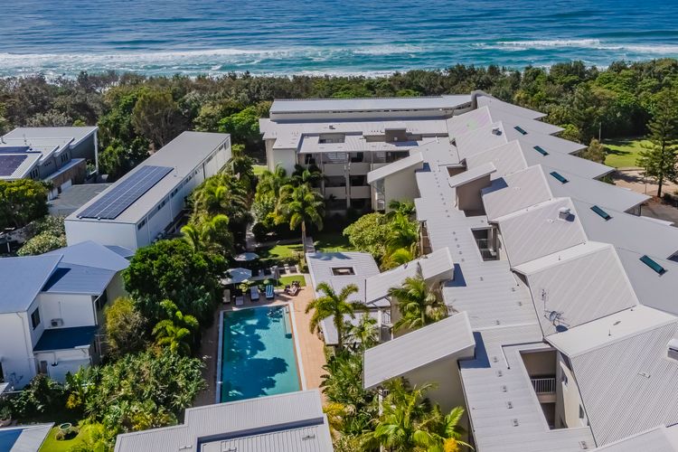 Luxury Apartment 1310 at Bells Boulevard