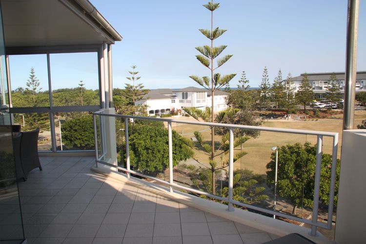 luxury-apartment-1314-at-bells-boulevard