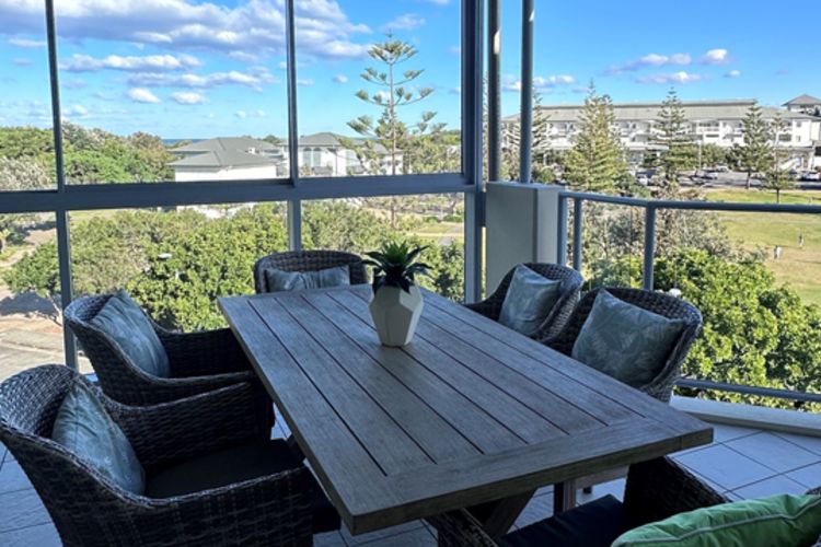 luxury-apartment-1314-at-bells-boulevard