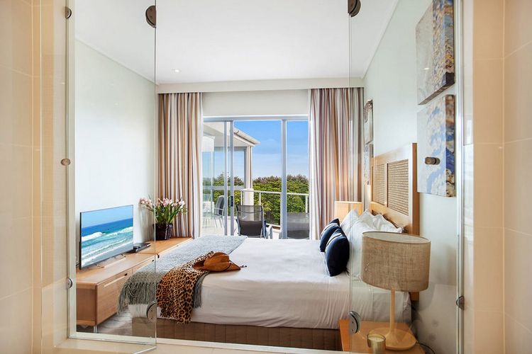 Luxury Apartment 1320 at Bells Boulevard