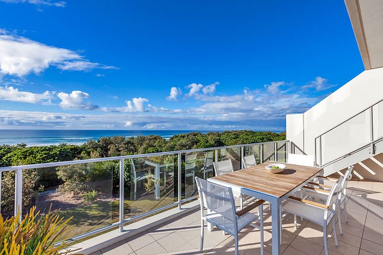 Luxury Apartment 1326 at Bells Boulevard