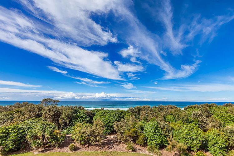 Luxury Apartment 1326 at Bells Boulevard