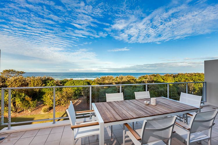 Luxury Apartment 1326 at Bells Boulevard