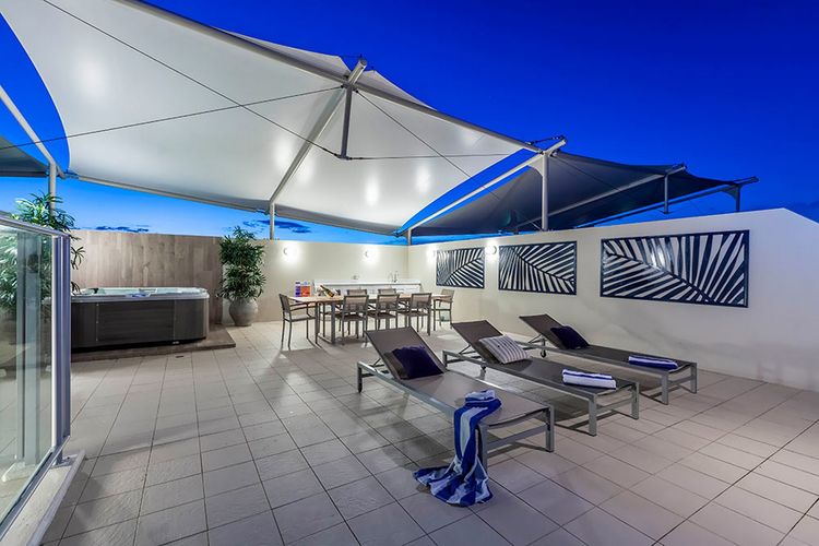 Luxury Apartment 1326 at Bells Boulevard