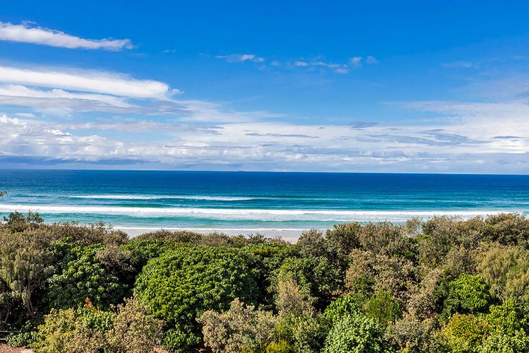 Luxury Apartment 1326 at Bells Boulevard