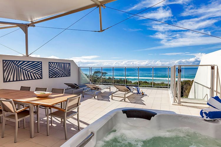 Luxury Apartment 1326 at Bells Boulevard