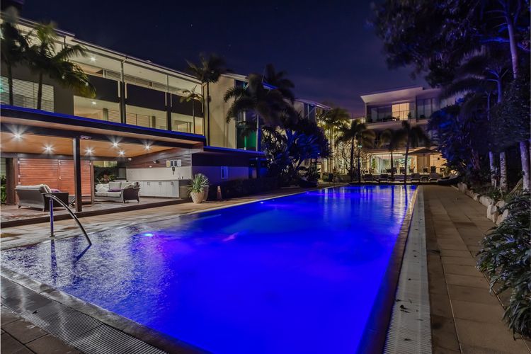 Luxury Apartment 1328 at Bells Boulevard