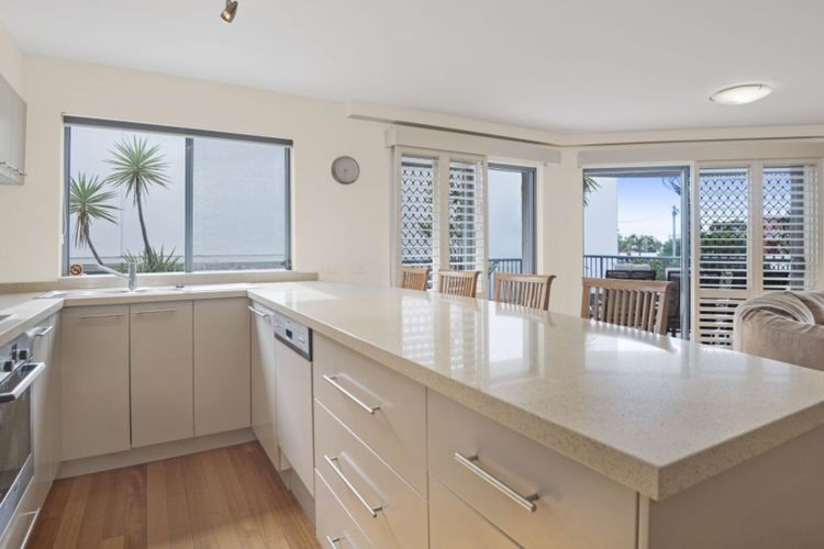 Breakwater Views Apartment 2 Cabarita Beach