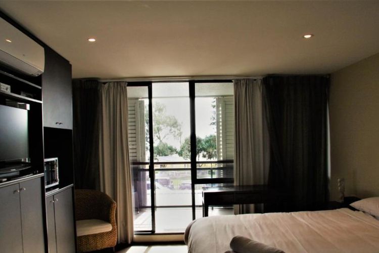 Marine Boutique Studio – Ocean View
