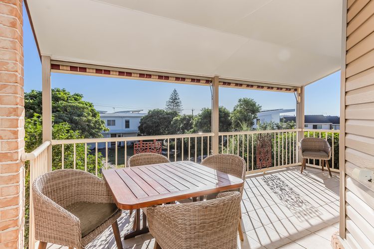 Orient Lane On The Hill