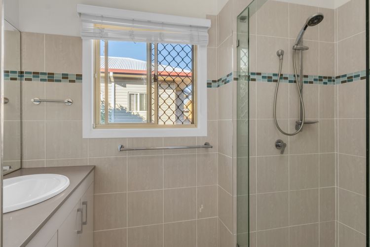 Orient Lane On The Hill