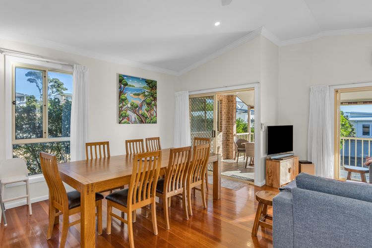 Orient Lane On The Hill