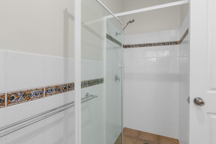 Orient Lane On The Hill