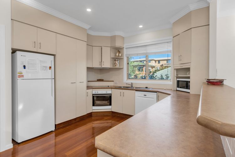 Orient Lane On The Hill