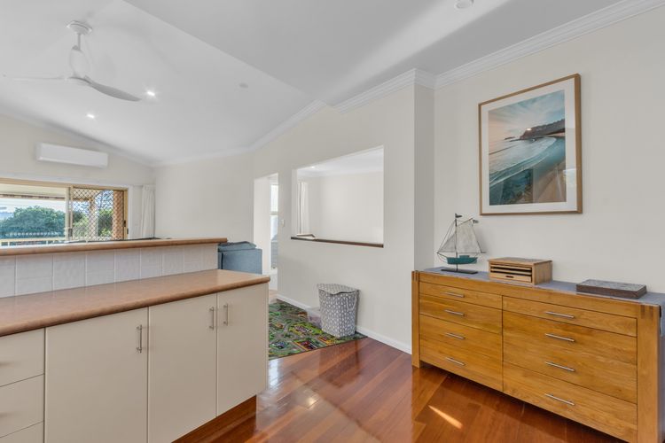 Orient Lane On The Hill