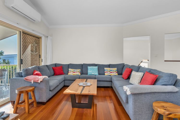 Orient Lane On The Hill