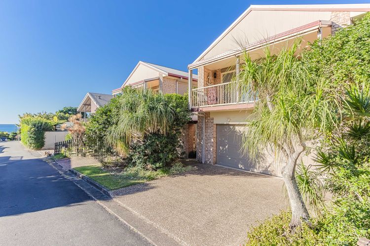 Orient Lane On The Hill