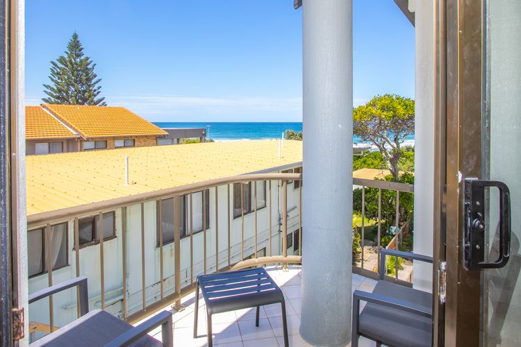 Shoreline Holiday Apartment