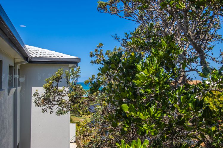 Shoreline Holiday Apartment