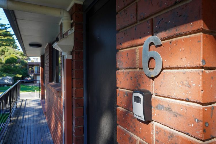Eastern Beach Unit 6