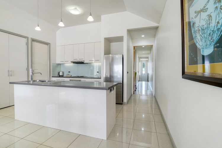 32a Sackville St