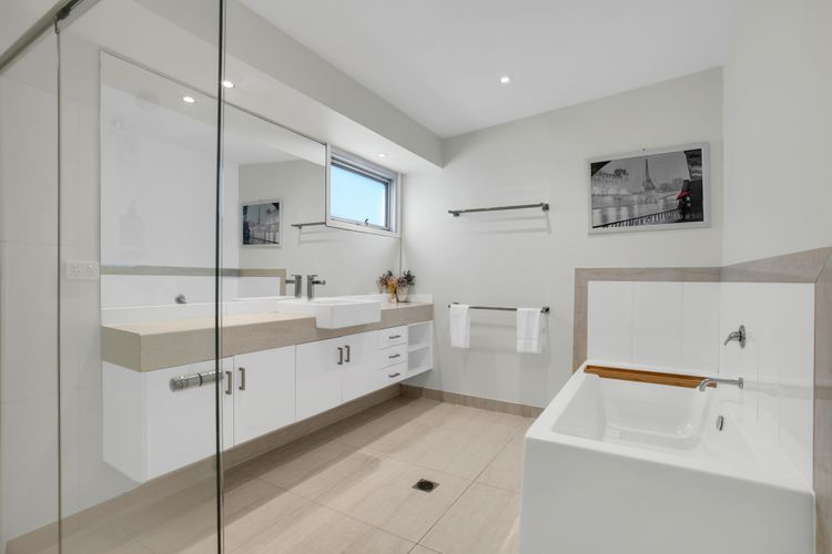 Surf Villa