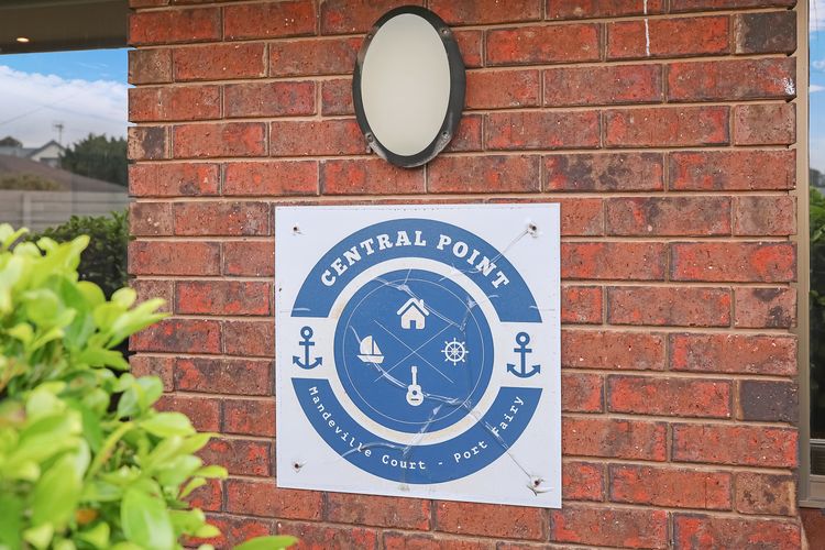Central Point