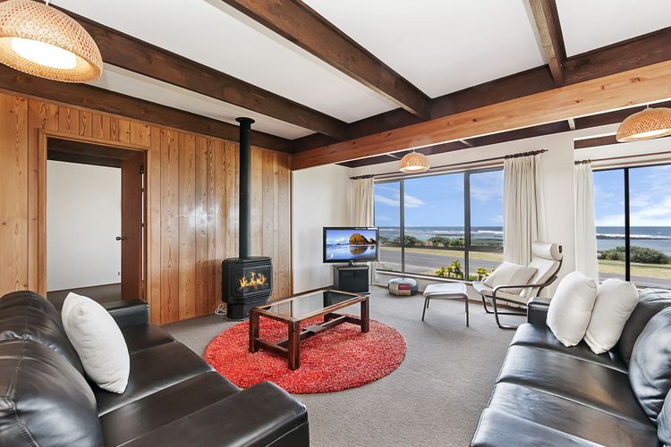 Swimmers’ Rest – 1 Bedroom