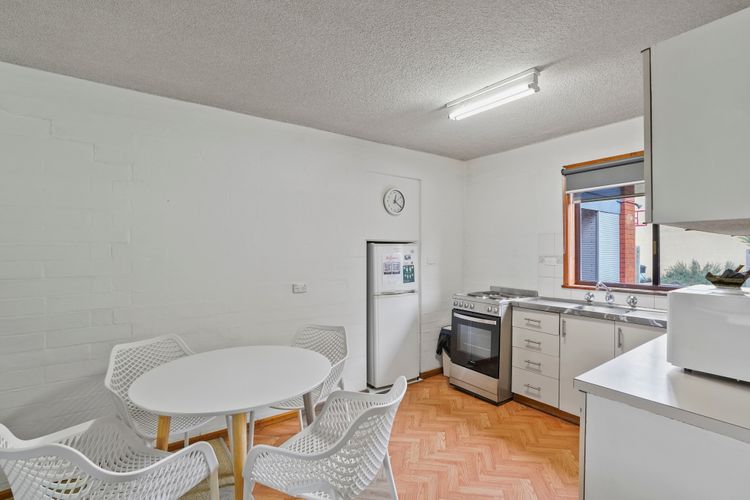 Eastern Beach Unit 1