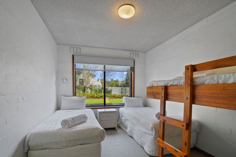 Eastern Beach Unit 2