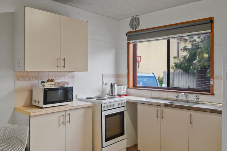 Eastern Beach Unit 2