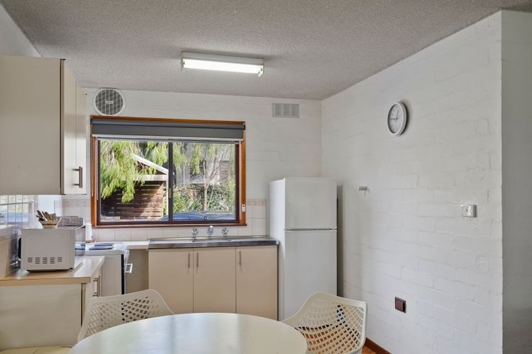 Eastern Beach Unit 2