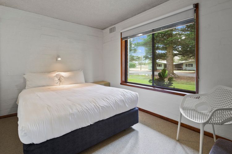 Eastern Beach Unit 2