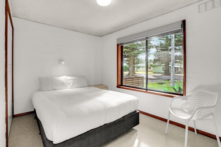 Eastern Beach Unit 3