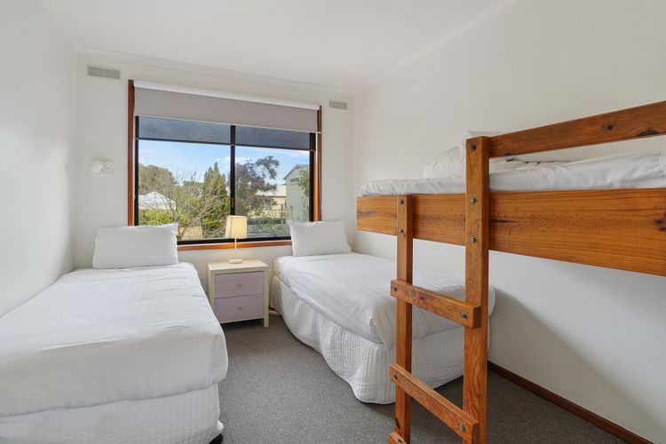 Eastern Beach Unit 4