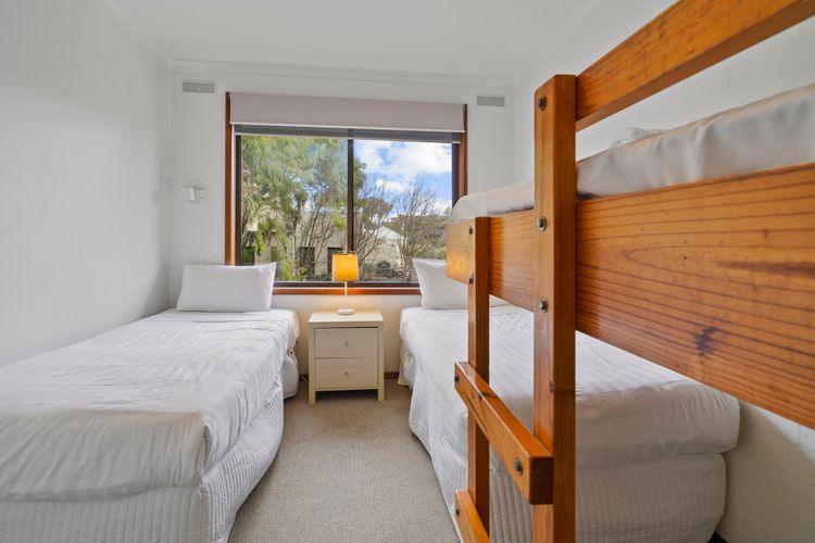 Eastern Beach Unit 5