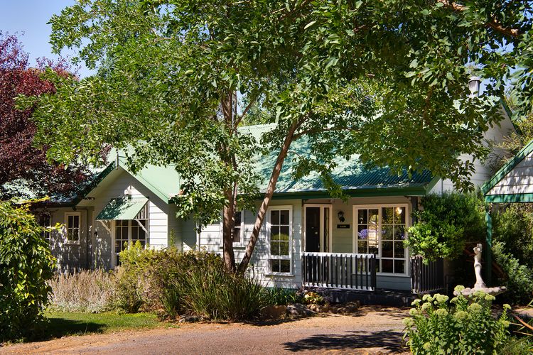 Lucini Cottage