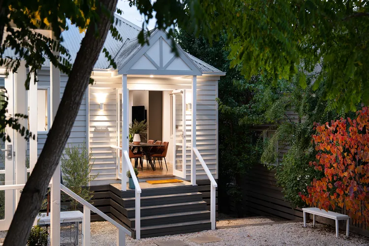 Vue Lake Daylesford Villa