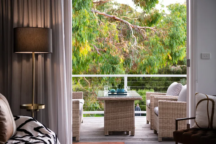Vue Lake Daylesford Villa