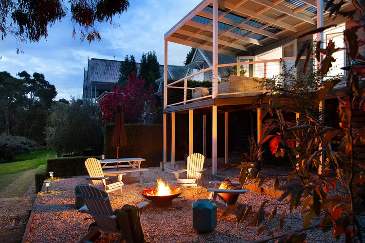 Vue Lake Daylesford Villa