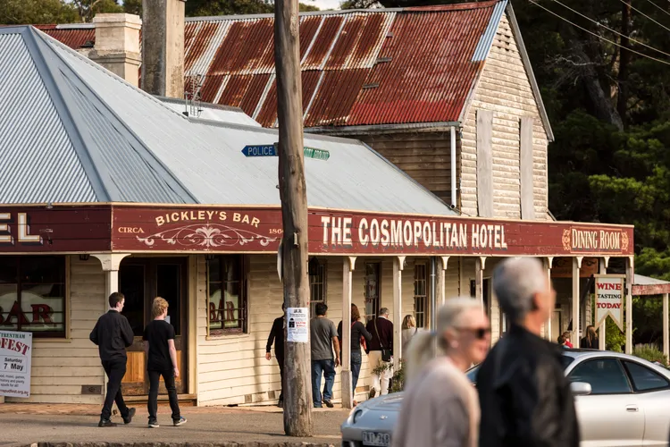 Local area imagery, The Cosmopolitan Hotel, Trentham– courtesy of Visit Victoria