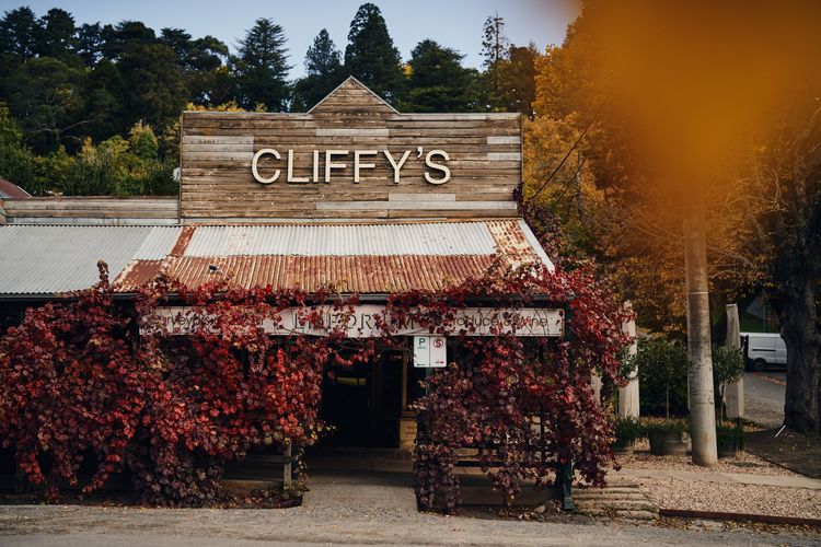 Local area imagery, Cliffys Daylesford– courtesy of Visit Victoria