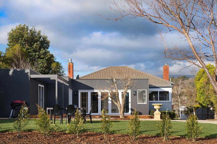 The Arlow House