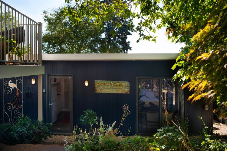 The Art Retreat