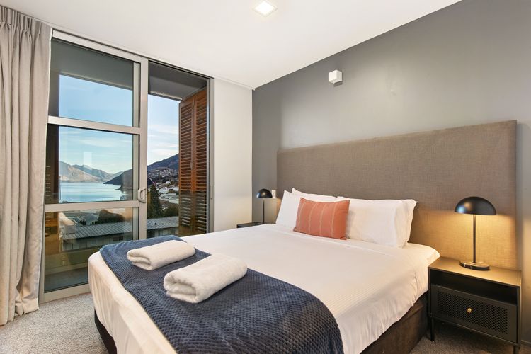Top of the lake 2 bedroom