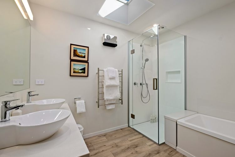 Stonehill Villa – 5 Bed