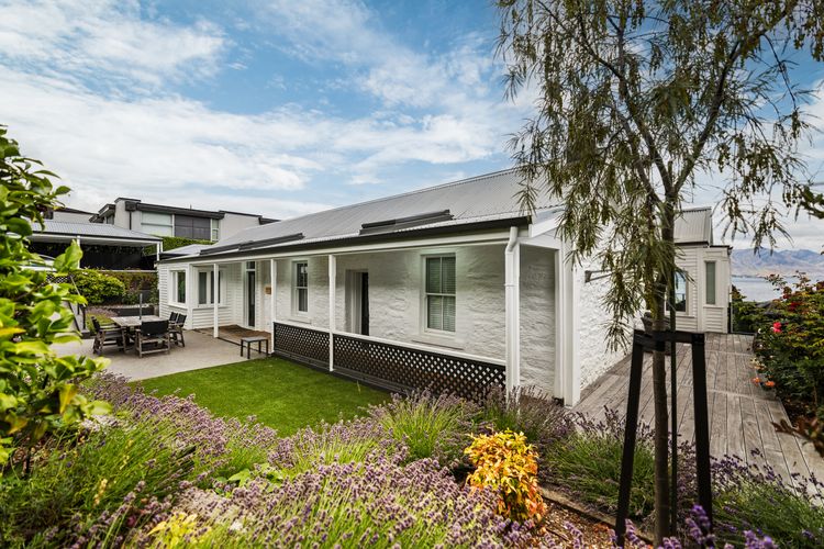 Stonehill Villa – 3 Bed