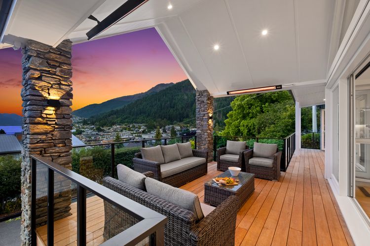 Stonehill Villa – 3 Bed